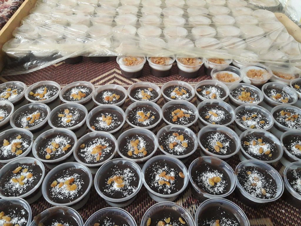 Spreading Eid Happiness to Gaza’s Children light up community eid gift for gaza children 6